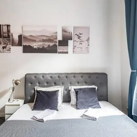 Hotel apartamentowy Hello