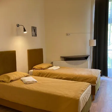 Hotel apartamentowy Hello